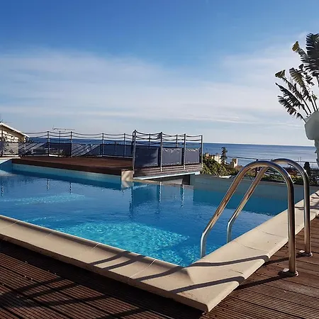 Au Chateau Vallaya Apartman *