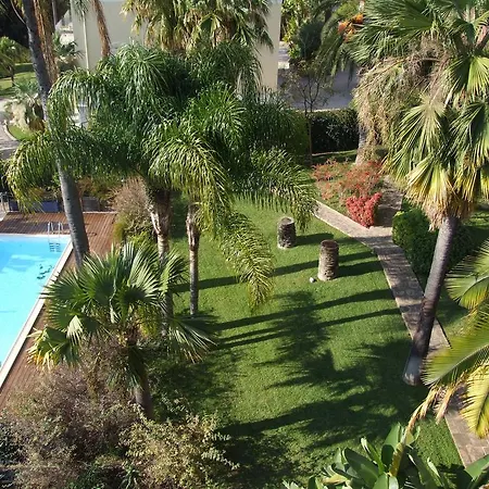 Au Chateau Vallaya Apartman